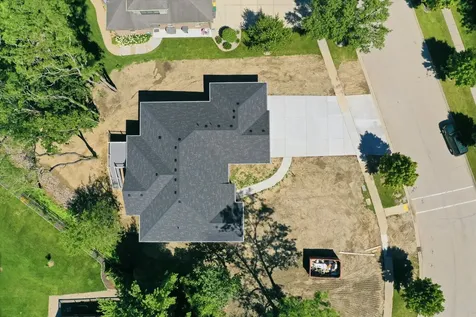 21339 Wooded Cove Drive Elwood IL 60421