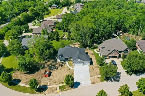 21339 Wooded Cove Drive Elwood IL 60421