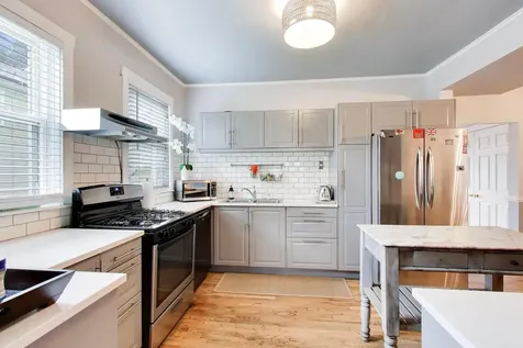 1028 Ashland Avenue Evanston IL 60202