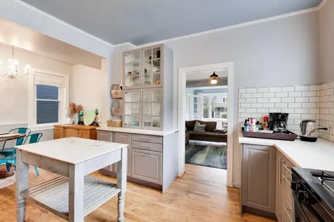 1028 Ashland Avenue Evanston IL 60202