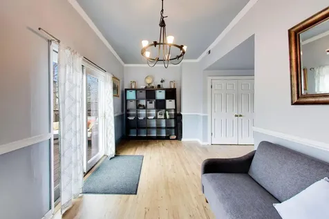 1028 Ashland Avenue Evanston IL 60202