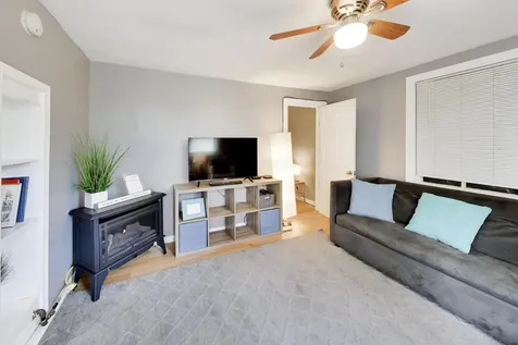 1028 Ashland Avenue Evanston IL 60202