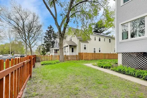 1028 Ashland Avenue Evanston IL 60202