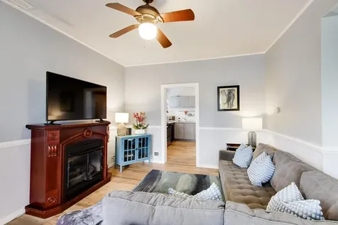 1028 Ashland Avenue Evanston IL 60202