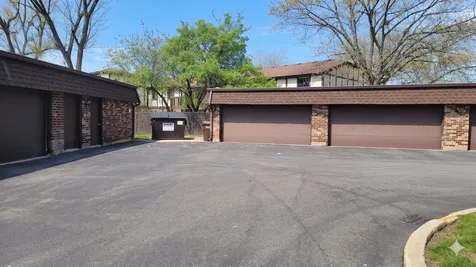 207 Uteg Street Crystal Lake IL 60014