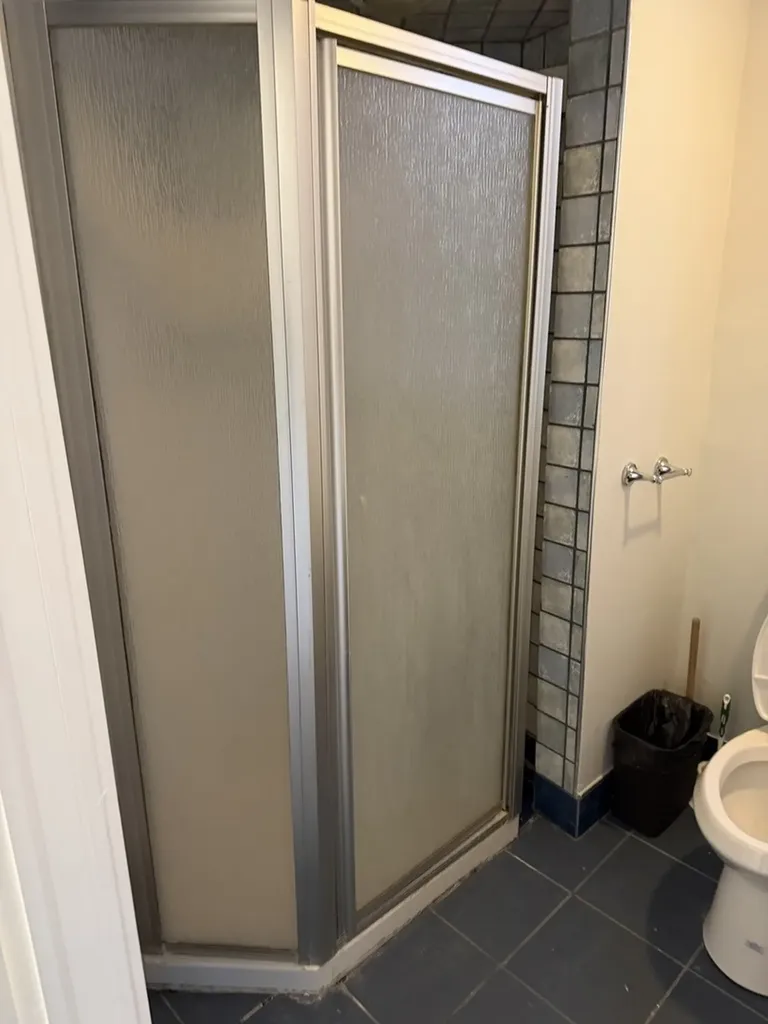 4104 South Lake Park Avenue Chicago IL 60653