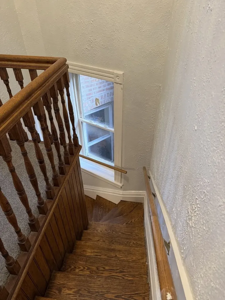 4104 South Lake Park Avenue Chicago IL 60653