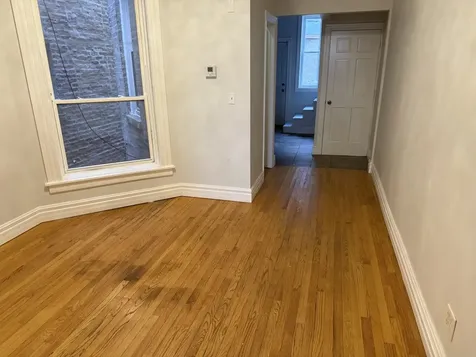 4104 South Lake Park Avenue Chicago IL 60653