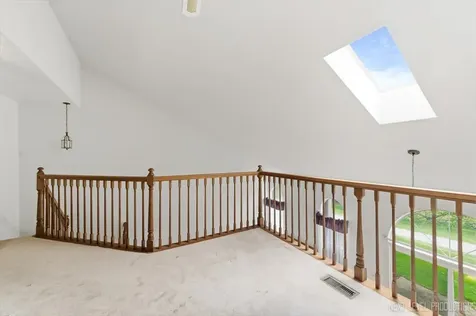 1334 Coldspring Road Carol Stream IL 60188