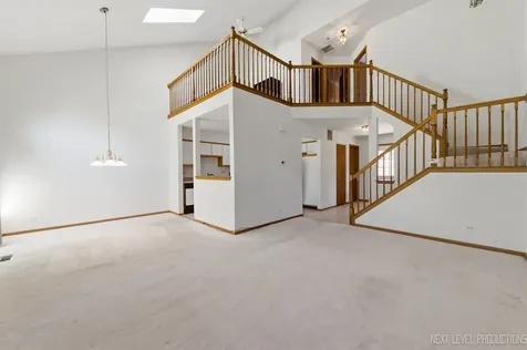 1334 Coldspring Road Carol Stream IL 60188