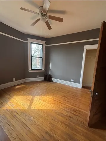 419 East 46th Street Chicago IL 60653