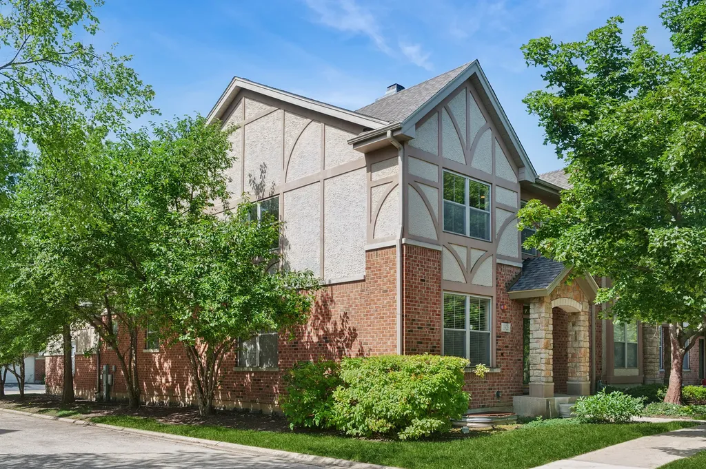1925 Brentwood Road Northbrook IL 60062