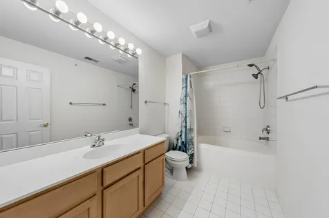 1925 Brentwood Road Northbrook IL 60062