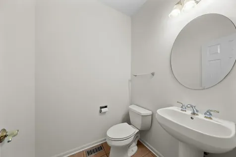 1925 Brentwood Road Northbrook IL 60062
