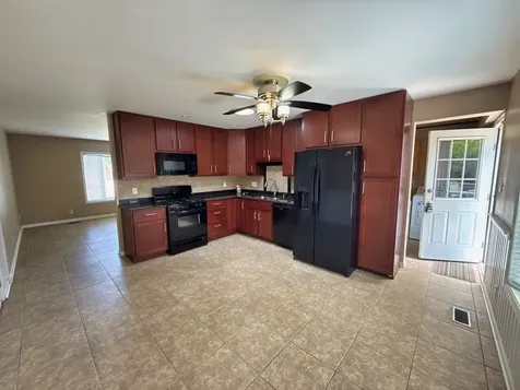 401 Holly Drive Streamwood IL 60107