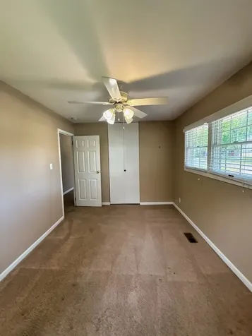 401 Holly Drive Streamwood IL 60107