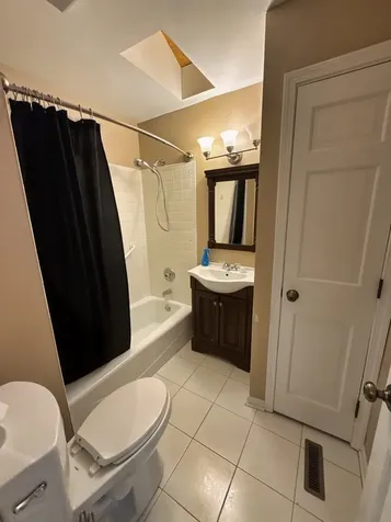 401 Holly Drive Streamwood IL 60107
