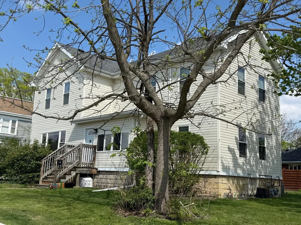 1236 South Washington Street Lockport IL 60441