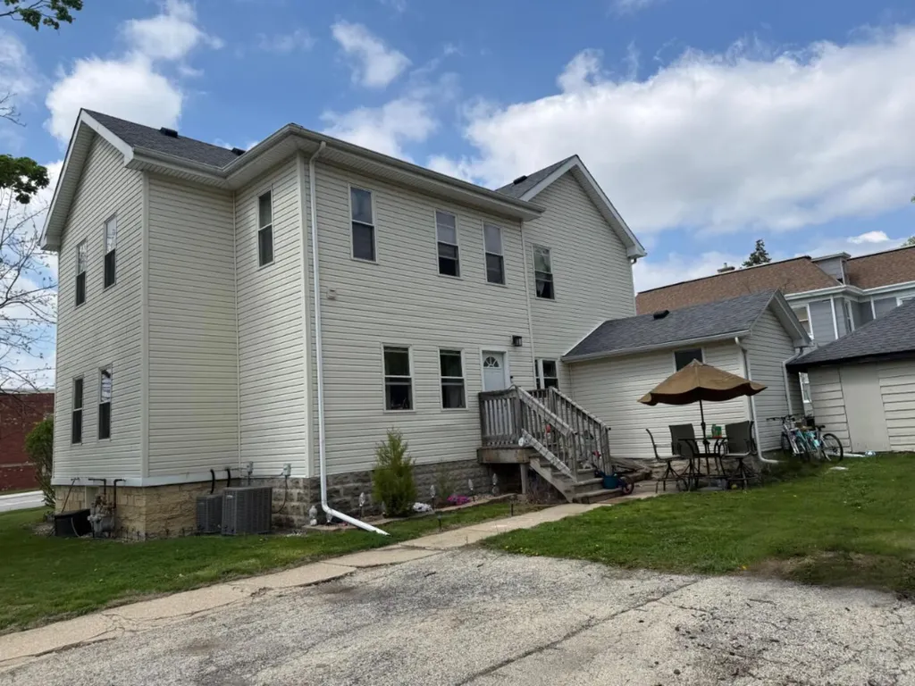1236 South Washington Street Lockport IL 60441