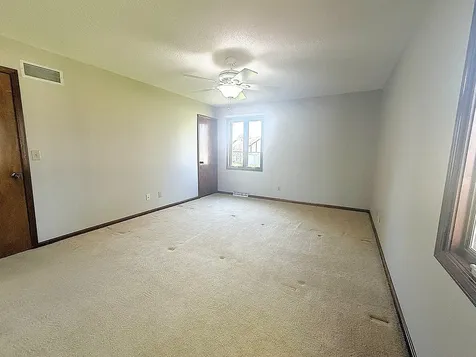 300 Fieldstone Lane Dixon IL 61021