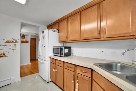 2257 Des Plaines Avenue North Riverside IL 60546