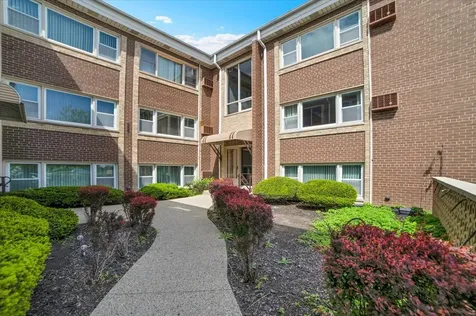 2257 Des Plaines Avenue North Riverside IL 60546