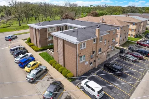 2257 Des Plaines Avenue North Riverside IL 60546
