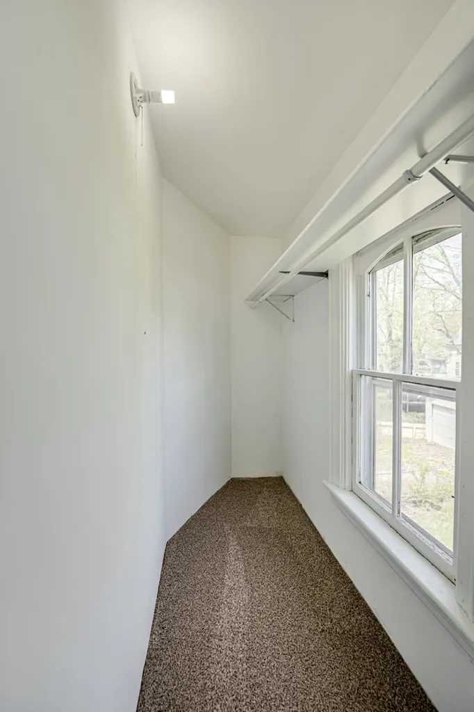 371 Cedar Street Aurora IL 60506