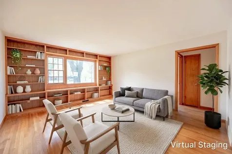 8 Candlewick Court North Aurora IL 60542