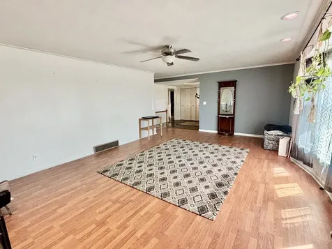 1240 South Appleton Road Belvidere IL 61008