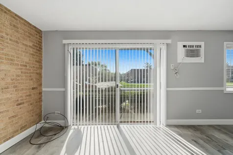 18205 Hart Drive Homewood IL 60430
