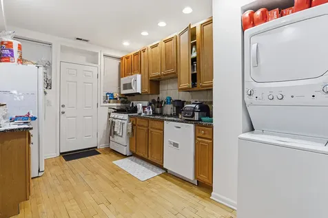 5544 West Belmont Avenue Chicago IL 60641