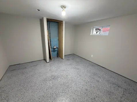 338 157TH Street Calumet City IL 60409
