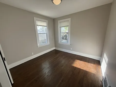 338 157TH Street Calumet City IL 60409