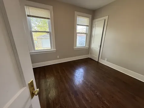 338 157TH Street Calumet City IL 60409