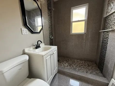338 157TH Street Calumet City IL 60409