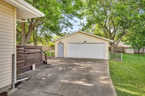 180 Kristina Drive Bourbonnais IL 60914