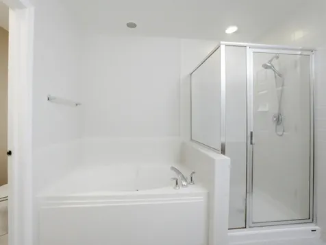 4243 Linden Tree Lane Glenview IL 60026