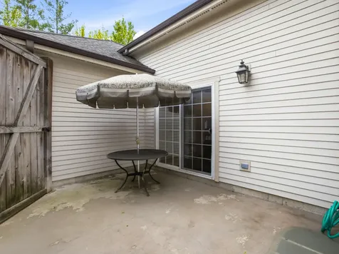 4243 Linden Tree Lane Glenview IL 60026