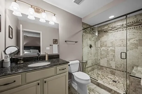 502 Forest View Avenue Elk Grove Village IL 60007