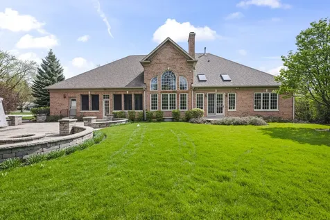 502 Forest View Avenue Elk Grove Village IL 60007