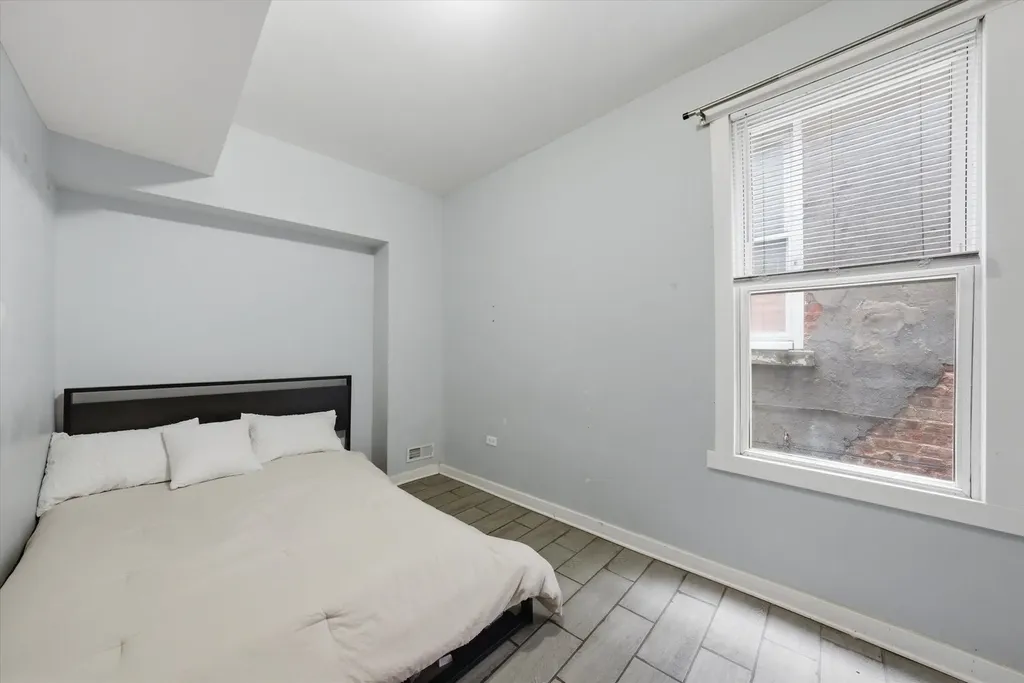 2736 South Kildare Avenue Chicago IL 60623