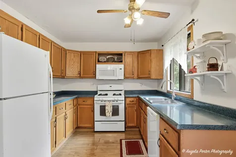 4110 Wildwood Drive Crystal Lake IL 60014