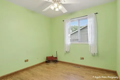 4110 Wildwood Drive Crystal Lake IL 60014