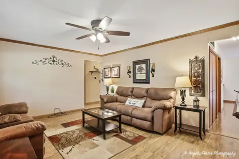4110 Wildwood Drive Crystal Lake IL 60014