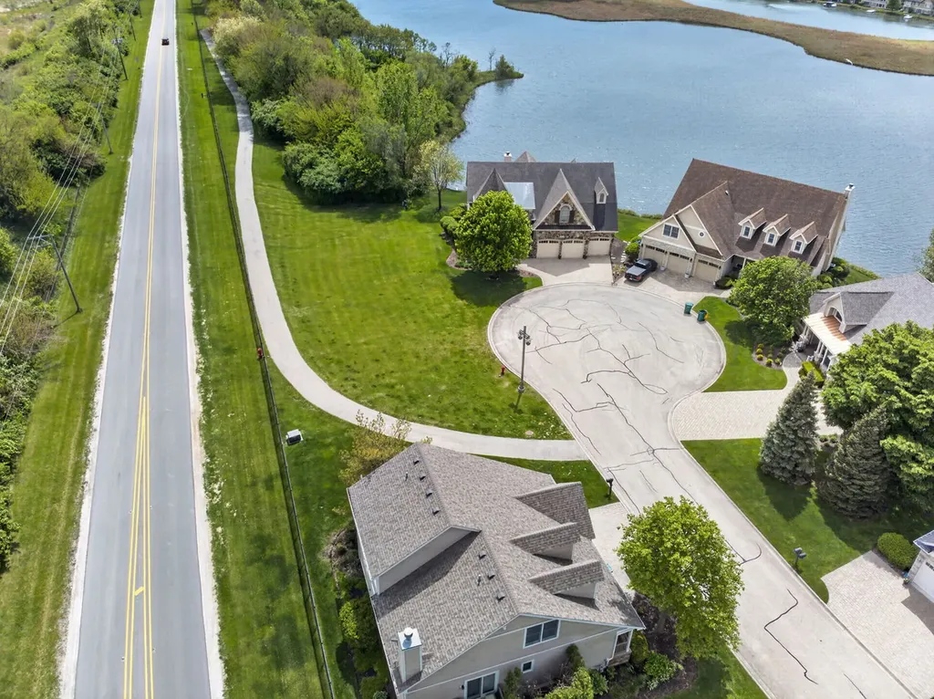 13111 South Lake Mary Drive Plainfield IL 60585