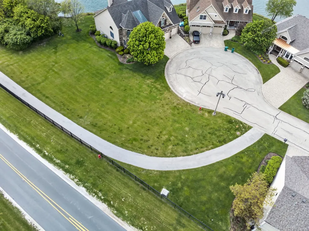 13111 South Lake Mary Drive Plainfield IL 60585
