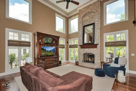 1678 Barkei Drive Batavia IL 60510