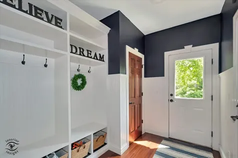 1678 Barkei Drive Batavia IL 60510