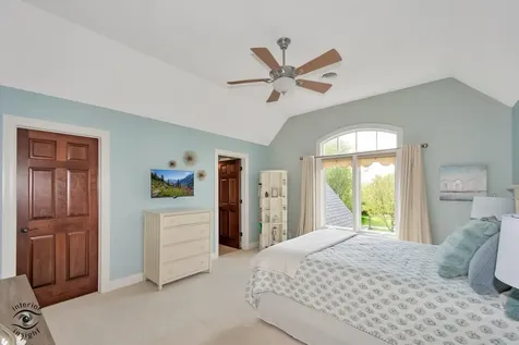 1678 Barkei Drive Batavia IL 60510